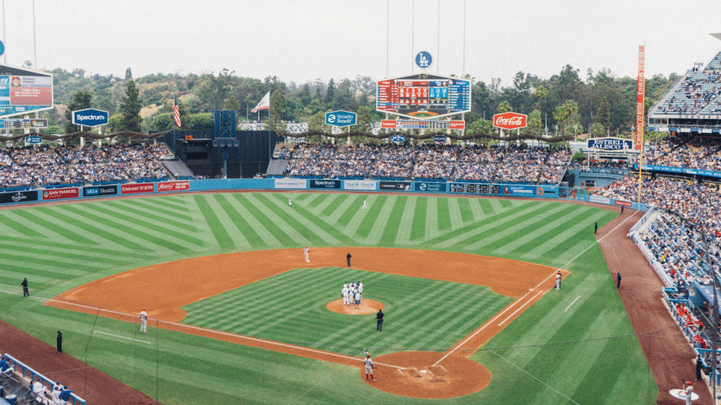 MLB baseball live streaming IPTV USA and Canada - Best IPTV service for sports